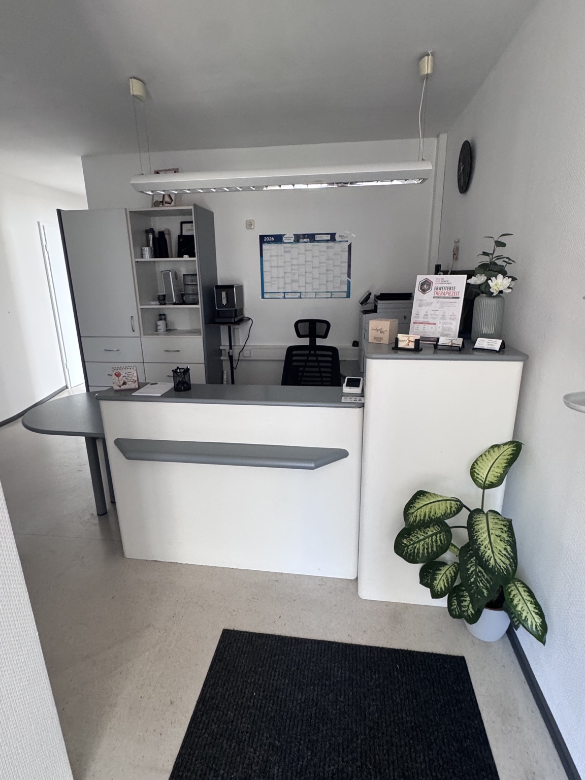 Rezeption und Empfang der Physiotherapiepraxis CF Physio in Edenkoben